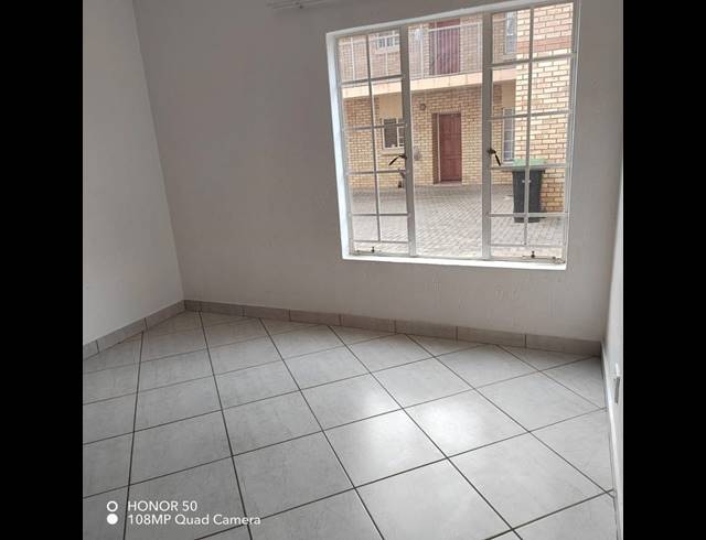 2 BEDROOM PROPERTY TO RENT IN WATERVAL